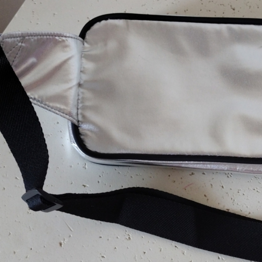 Paco Rabanne Belt Bag - Picture 10 of 13